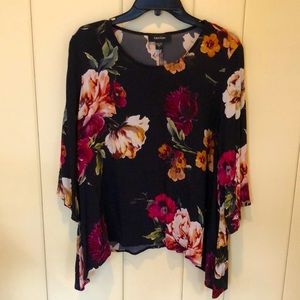 Karen Kane 3/4 Sleeve Blouse Size L